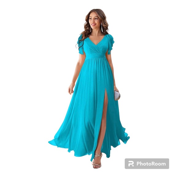 Turquoise dress - Picture 1 of 8